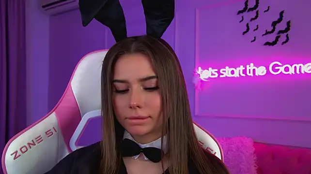 DianaVert - for the black rabbit 💋