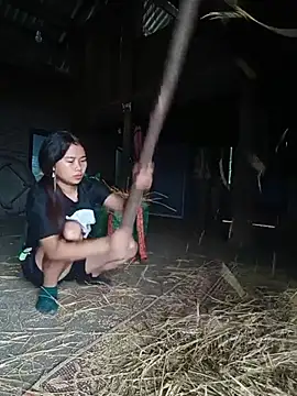 HeresThuy22