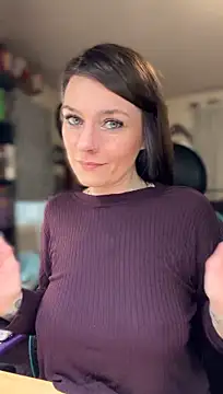 LadyLena1 - Help me pick a Halloween costume?