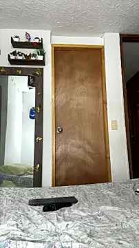 UR_LATIN_BUSHY_GUYS - HOT TWERKING
