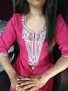 Aditi_1 - Love me 💖💖😘💖