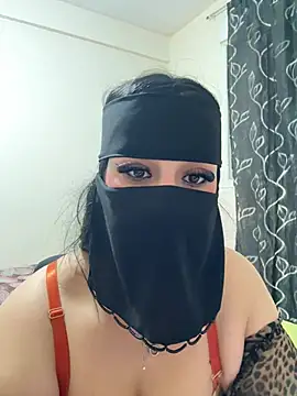 Mari_layali - العب فطيز