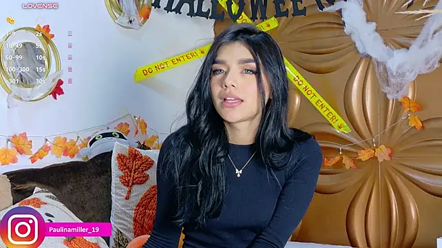 Paulinamillerr - Fuckmachine and big squirt