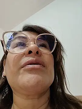 AlexxiaaMat - open ass🍑🍑🍑🍑🍑😝😝😝🥒