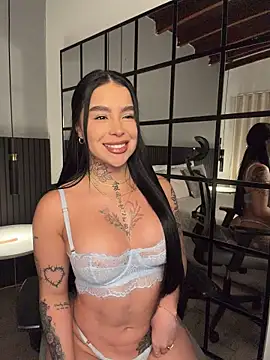 MichellBunny - a spinto show you my look