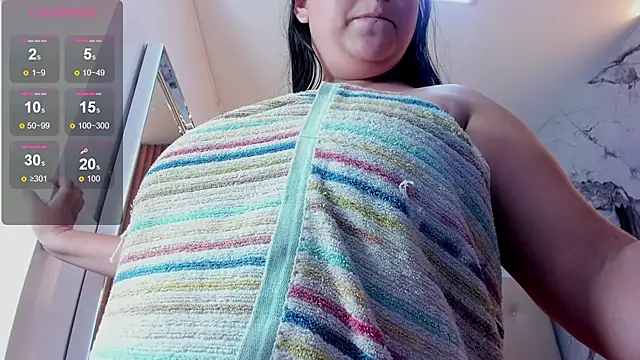 BONNIE_CH1 - show tits+oil