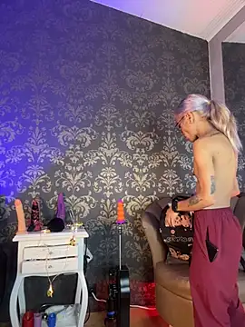 Ariaoficial - CHILI AND ALCOHOL INJECTION JUST PUSSY