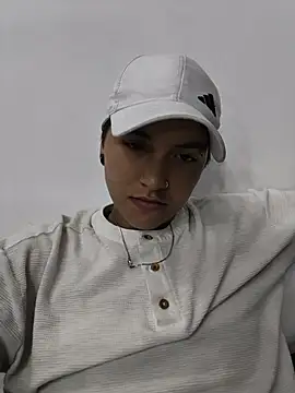 Sweet_nico_19 - write your name all over my body