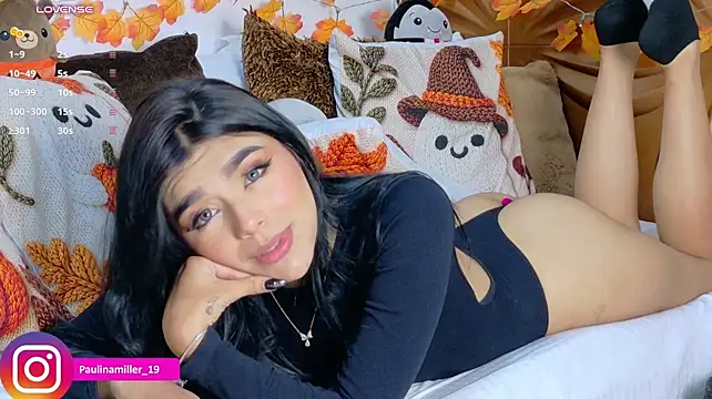 Paulinamillerr - Fuckmachine and big squirt
