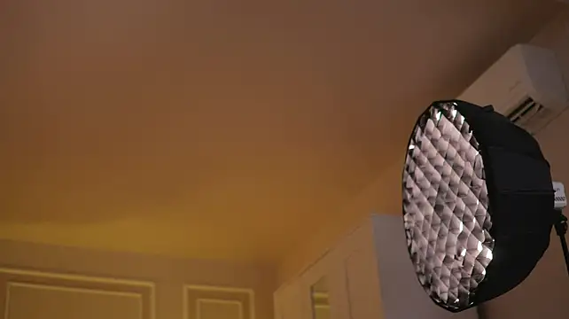 KyssaraPlay - Good Girls Never Stop Cumming