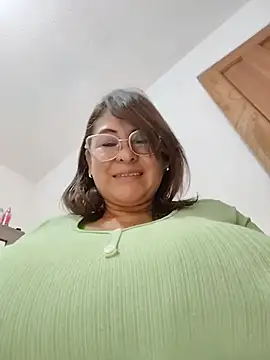 AlexxiaaMat - open ass🍑🍑🍑🍑🍑😝😝😝🥒