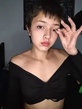 Vickyinloveee - SPANK ASS X 5