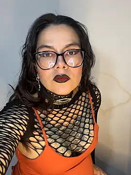 Esmeralda_hairy - Natural Hair Fetish Show