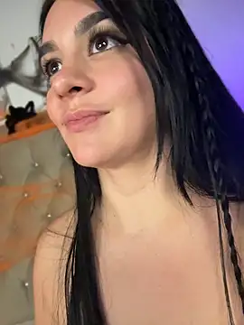 Sarita_lopez9306 - top off