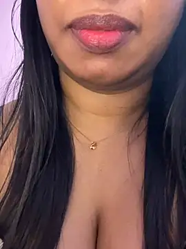 Tamil_Maaya