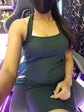 Priya_26 - Ass oiling