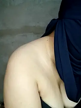 Kati-22 - ارقص عريانة Dance naked 💃🏻