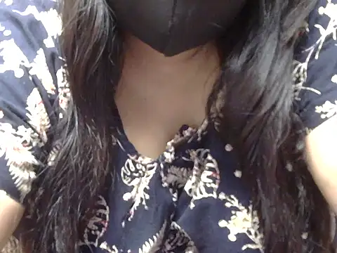 SexyIra - ass show