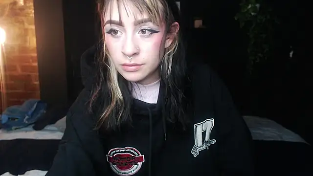 Melodyygirl_ - Ice in my body