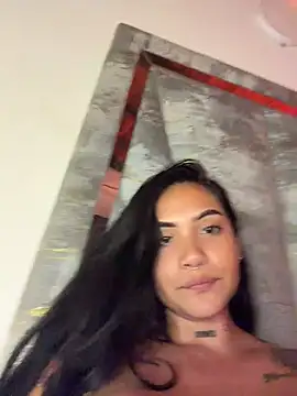 Liahouses - ridding my dildo and squirt