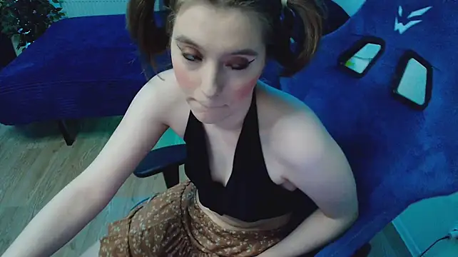 CranberryHot - I play with my nipples❤️Make me happy ❤️