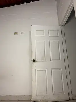 Trixie_pop - Take off your shirt