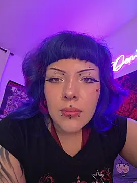 Sarah-Stoner - Chill, smoke n squirt😈💦💦 Ctrl x5m