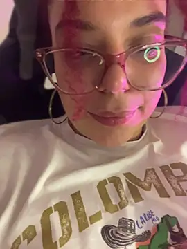 Leyah__ - Show some pussy 💗