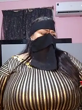 Egypt_monmon - صناعي في كسي
