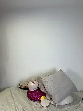 Ivelleee_ - Doggy + show asshole