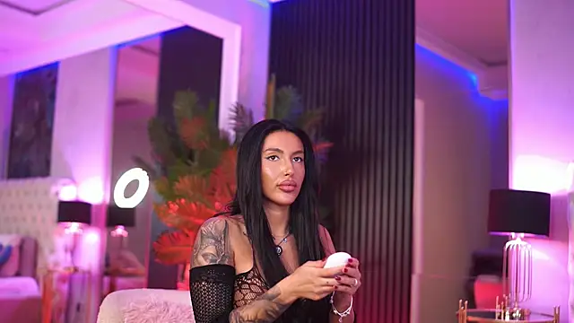 AishaaDevoe - Finger my pussy