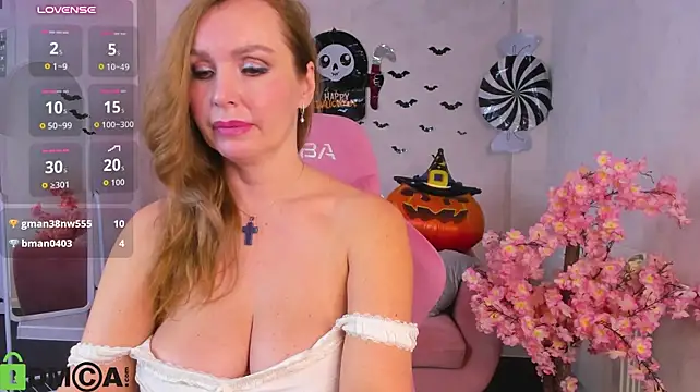 Marie_Hayes - spank the ass