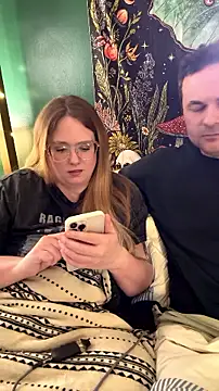 Thatcutegirlwtheglasses - nipple play