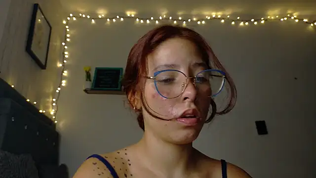 Miranda-cambell - clamps on my breasts