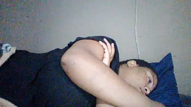 Bustyboobs27