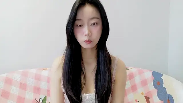 Yuyu9988 - 天使会降临吗？我想会的（控制三分钟脱上衣）
