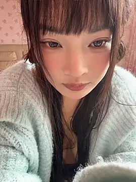 Love-yiyi - 全裸脱衣跳舞