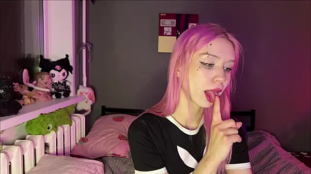 Sexy_cute18 - left ur hands sensually grab my chest