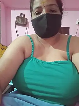 Tamil_lathikaaa - Nude show on dress