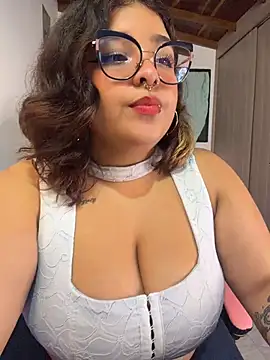 Lulu_kawaii16 - Twerking + oil ass + control toys