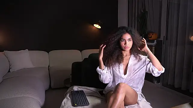 Paulacora100 - play with ice on my hard nipples