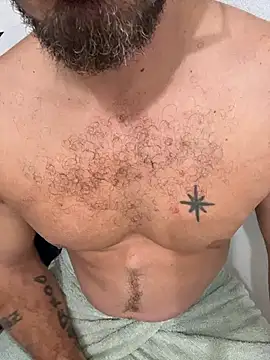 2addictivelyhorny