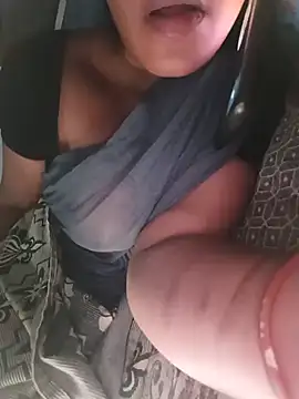 Tamilhot-honeybee - SEXY OIL BATH