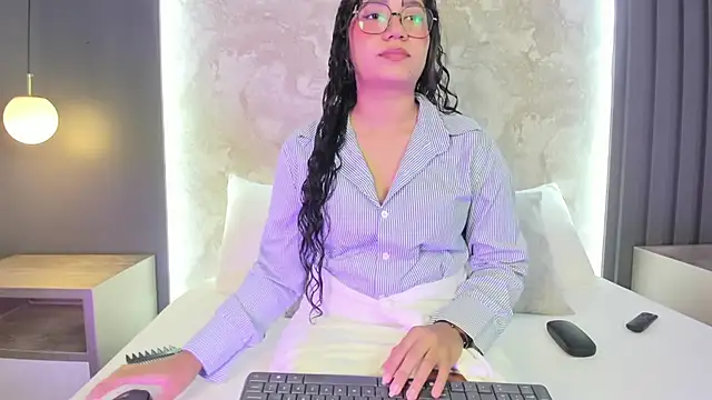 Alysson_moon_ - aceite en mi cola y azotar