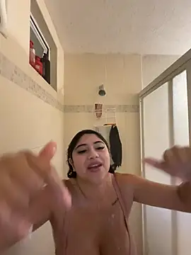 Monica17 - Vamos a la ducha 🔥🍆🍆🍆