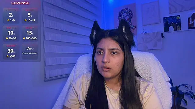 Cloe_small - show tits