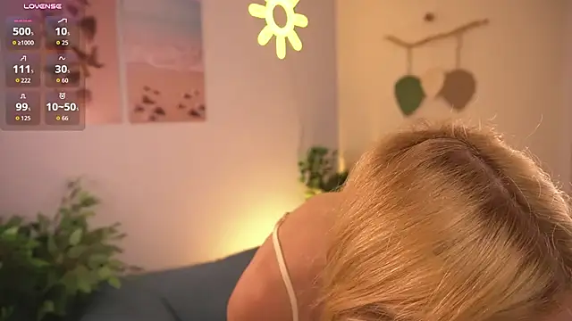 Lisafoxy_ - 💥NAKED IN 3...2...1💥