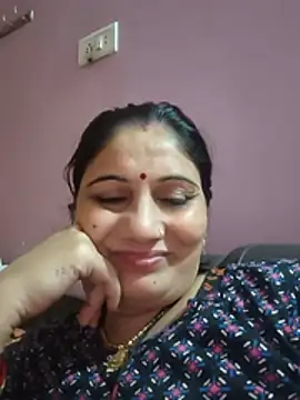 Karishma_bhabi02 - My modal saport please 💔💔💔💔💔
