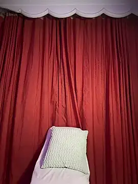 Nahomi_Osaki - show my beautiful red ass