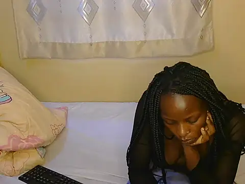 CurvyAfterDark - lick ass